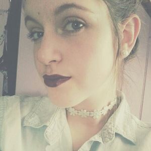 Meet your Posher, Lily